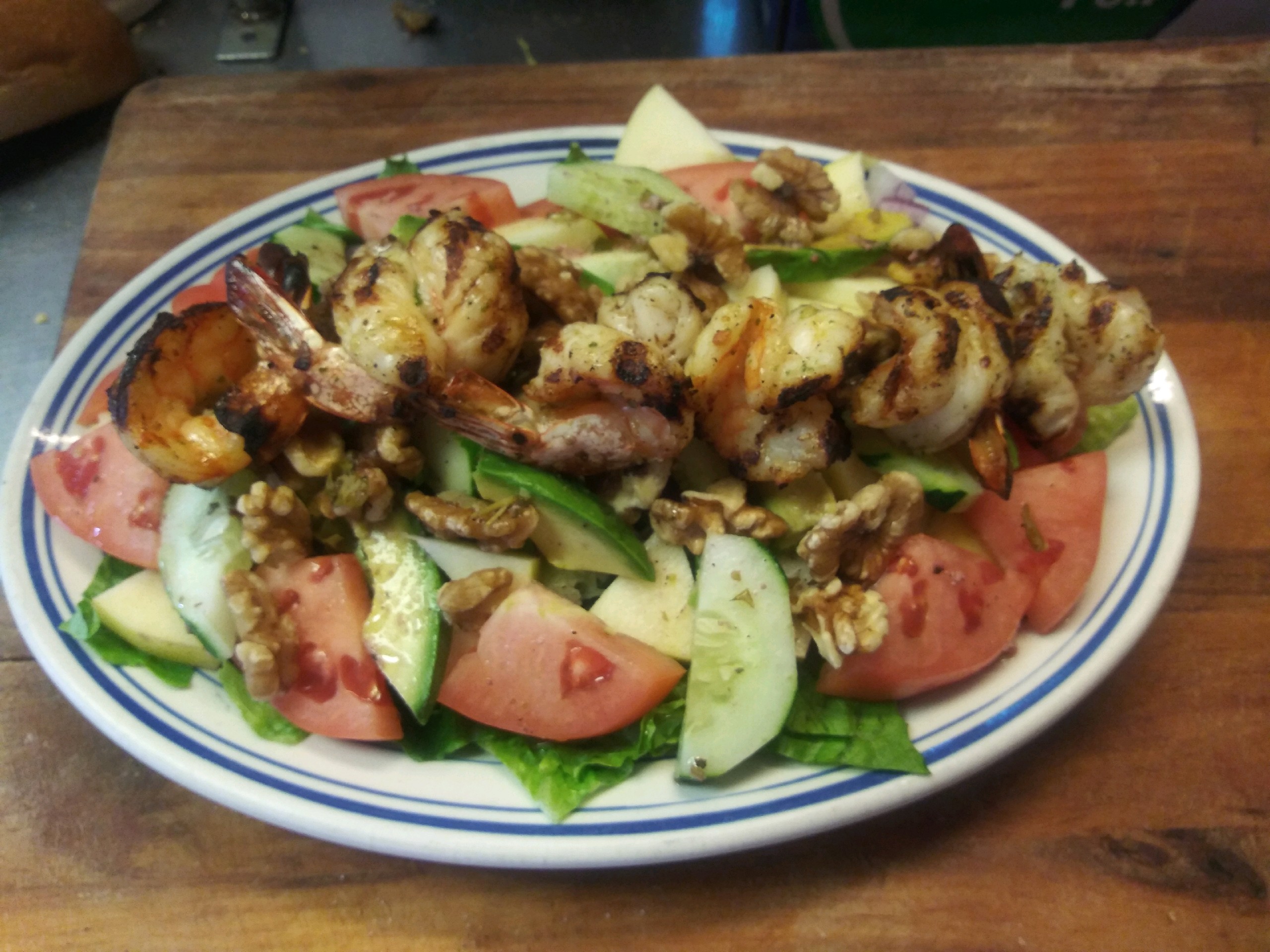 Order Greek Salad; food online from Sofia's Pizza store, Brooklyn on bringmethat.com