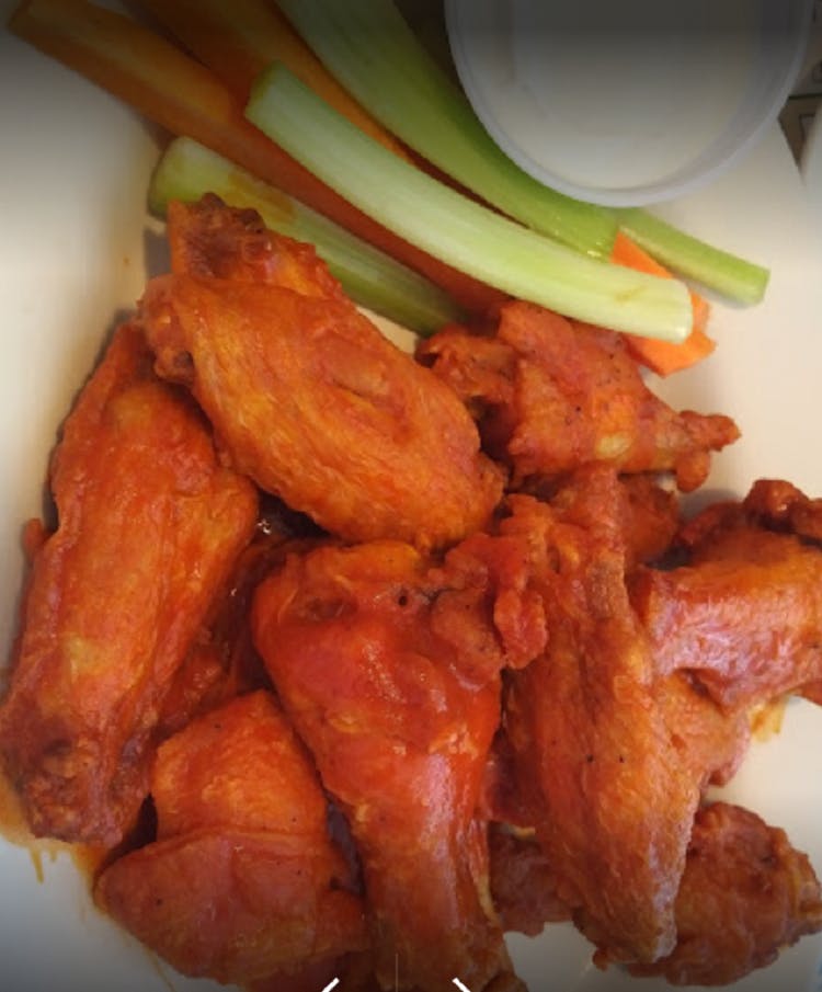 Order Wing Zings - 6 Pieces food online from Sophia's Pizza Restaurant store, Winsted on bringmethat.com