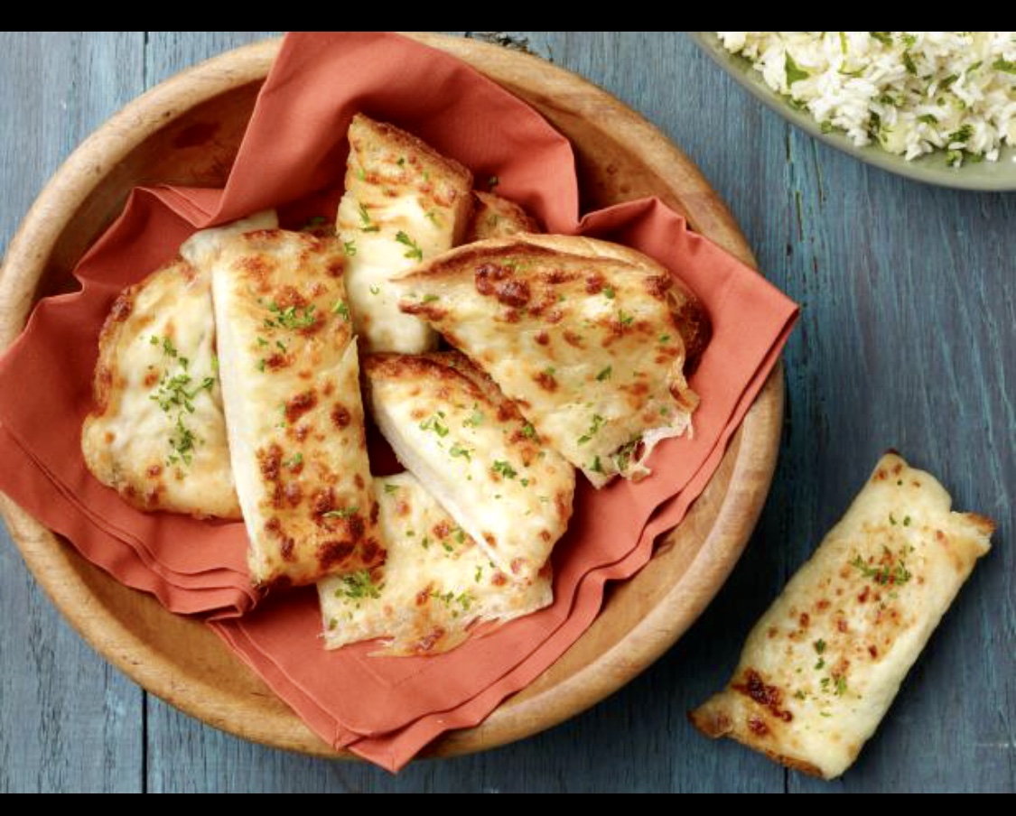 Order Cheese Garlic Bread food online from Pie Pizzeria store, Irving on bringmethat.com