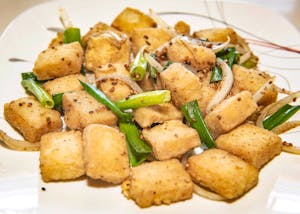 Order V14. Crispy Salted and Pepper Tofu food online from Cyclo Vietnamese Cuisine store, Chandler on bringmethat.com