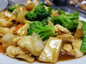 Order Pineapple Chicken food online from China Restaurant store, Roseville on bringmethat.com
