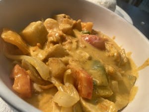 Order Thai Red Curry food online from Dai Trang Bistro store, West Chester on bringmethat.com
