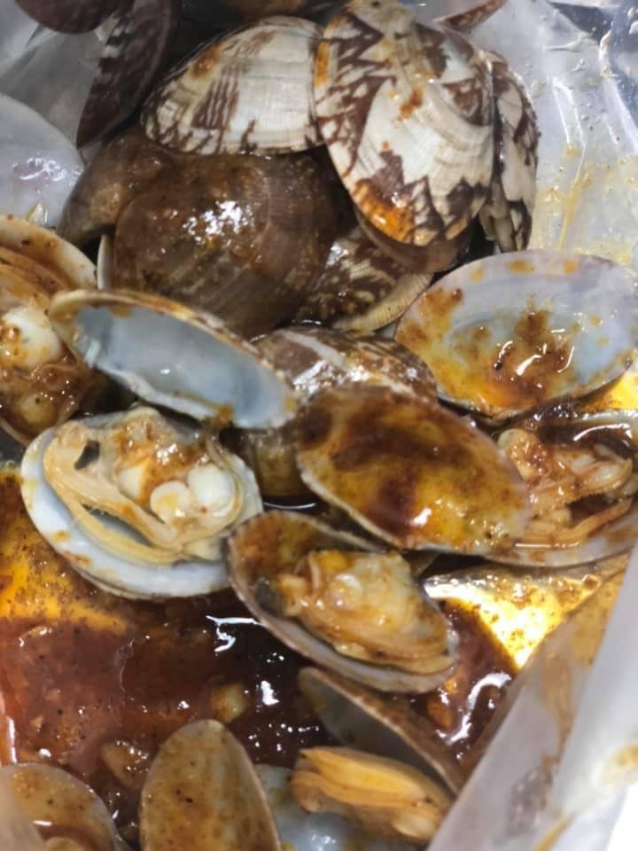Order Black Mussels  food online from Yummy Crab store, Gastonia on bringmethat.com