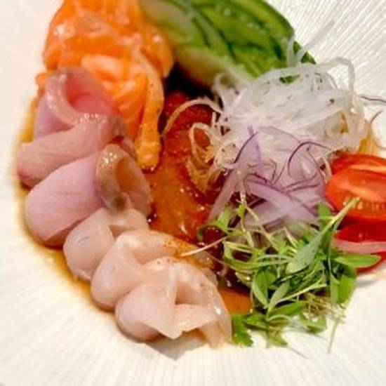 Order COMBO #4 SASHIMI SPECIAL food online from Kumori Sushi & Teppanyaki - Ridge View Center store, Mcallen on bringmethat.com