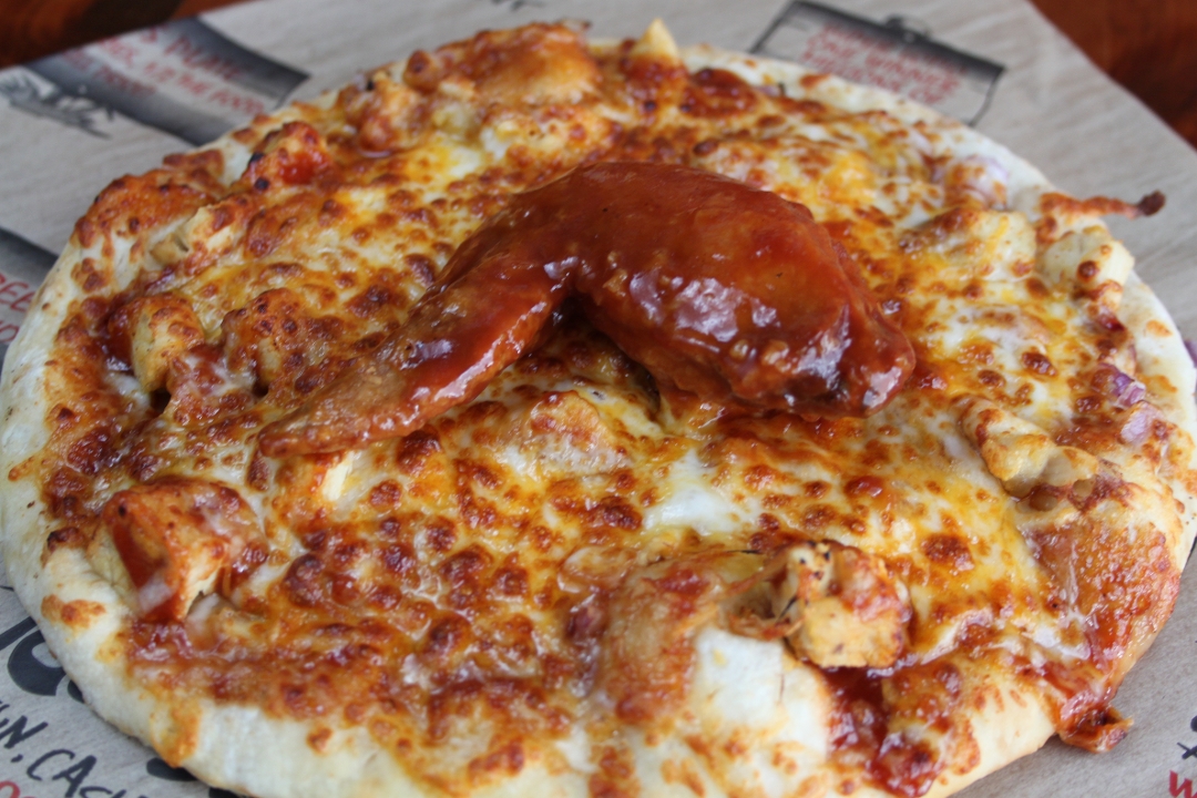 Order 9" BBQ Chicken Pizza food online from Roosters store, Huntington on bringmethat.com
