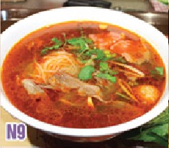 Order N9. Pho Hue Style Combo food online from Zen Noodles store, Naperville on bringmethat.com
