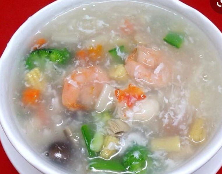 Order 35. Seafood Soup food online from Profit Chinese Restaurant store, New York on bringmethat.com