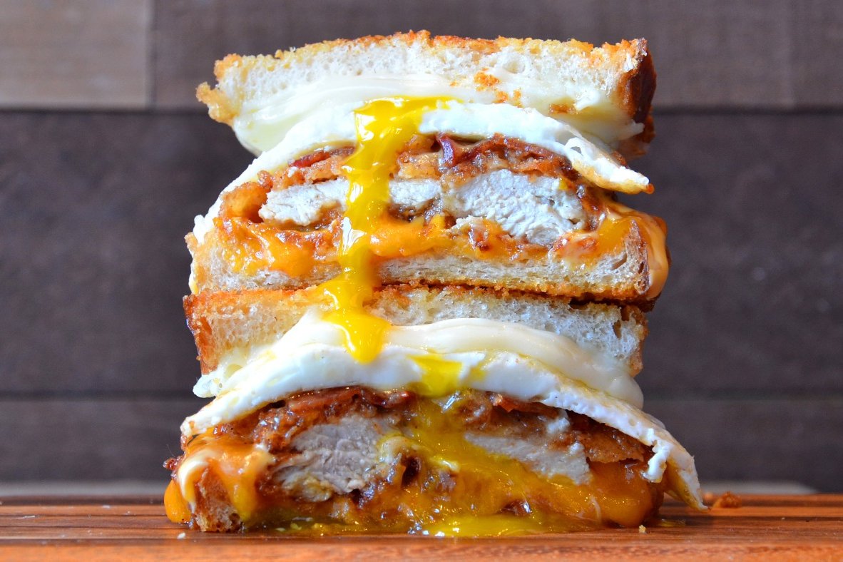 Order Dilemma Grilled Cheese food online from American Grilled Cheese Company store, Houston on bringmethat.com