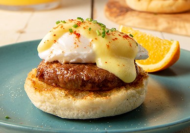 Order Sausage Benedict food online from Janik's Cafe store, Chicago on bringmethat.com