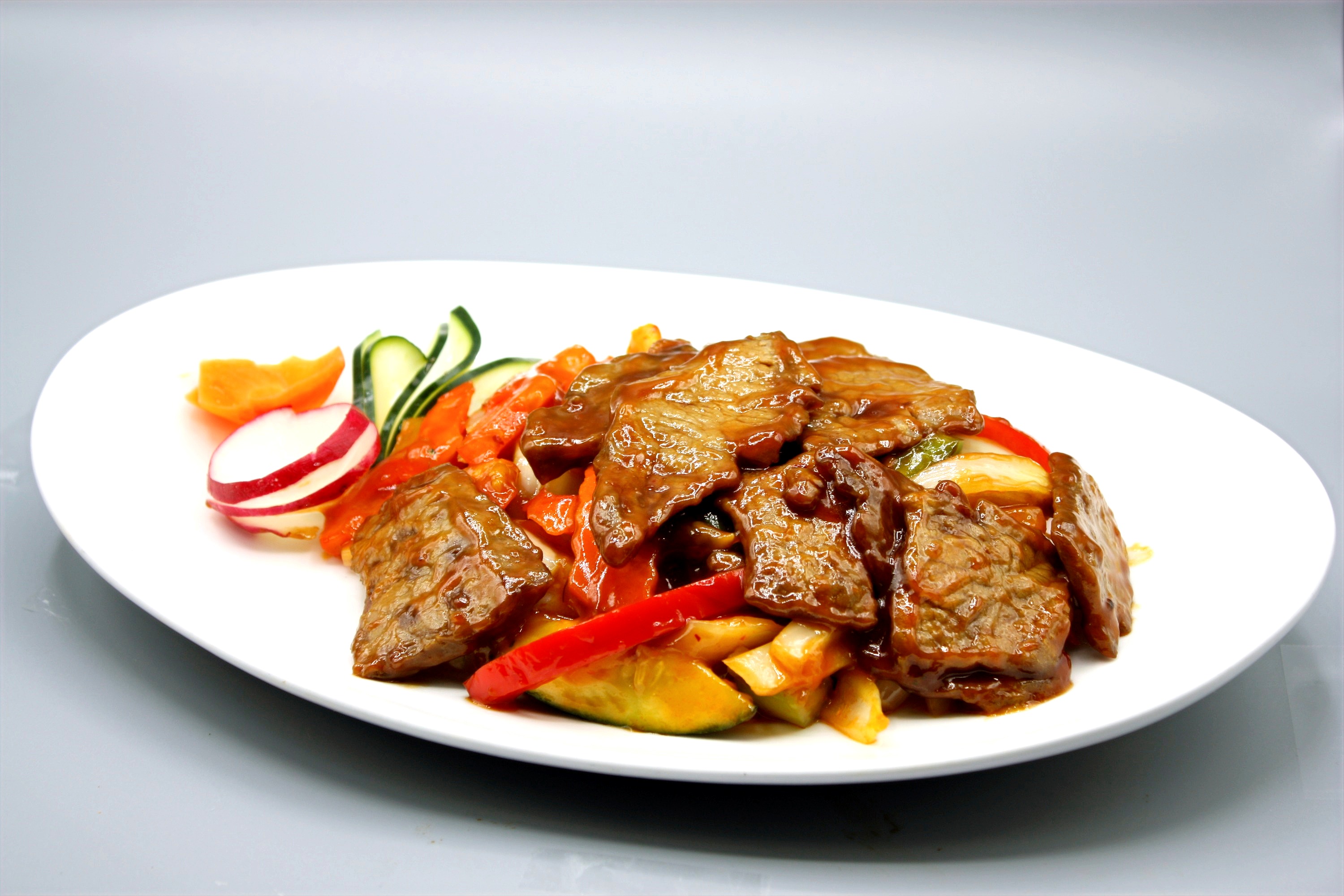 Order Szechuan Beef food online from Chau's cafe store, Ashburn on bringmethat.com
