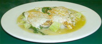Order Grilled Chicken Fiorno - Entree food online from Primas Pasta & Pizza Restaurant store, Fort Worth on bringmethat.com