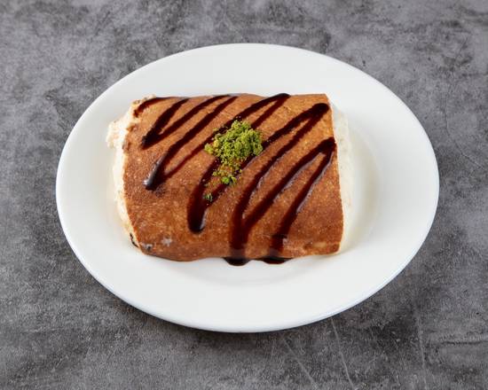 Order Brown Top Puding food online from Soup & Gyro store, New York on bringmethat.com