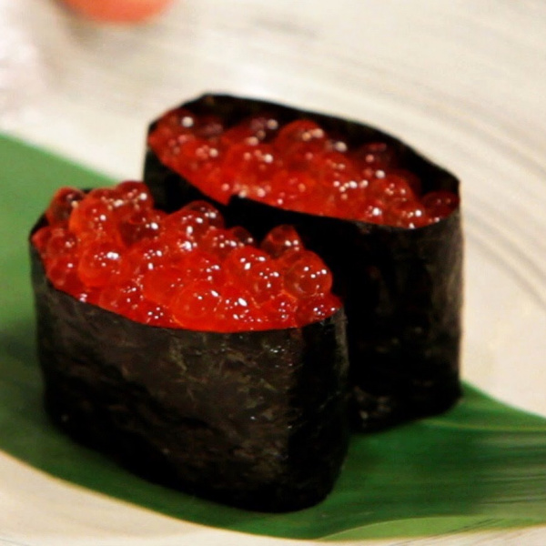 Order Salmon Egg Sushi food online from Jasmine Hana Sushi & Thai store, San Pedro on bringmethat.com