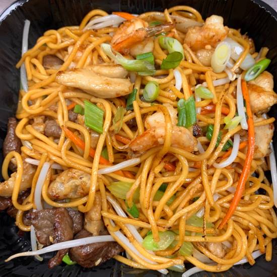 Order Combination Chow Mein food online from WA WA Restaurant store, Long Beach on bringmethat.com