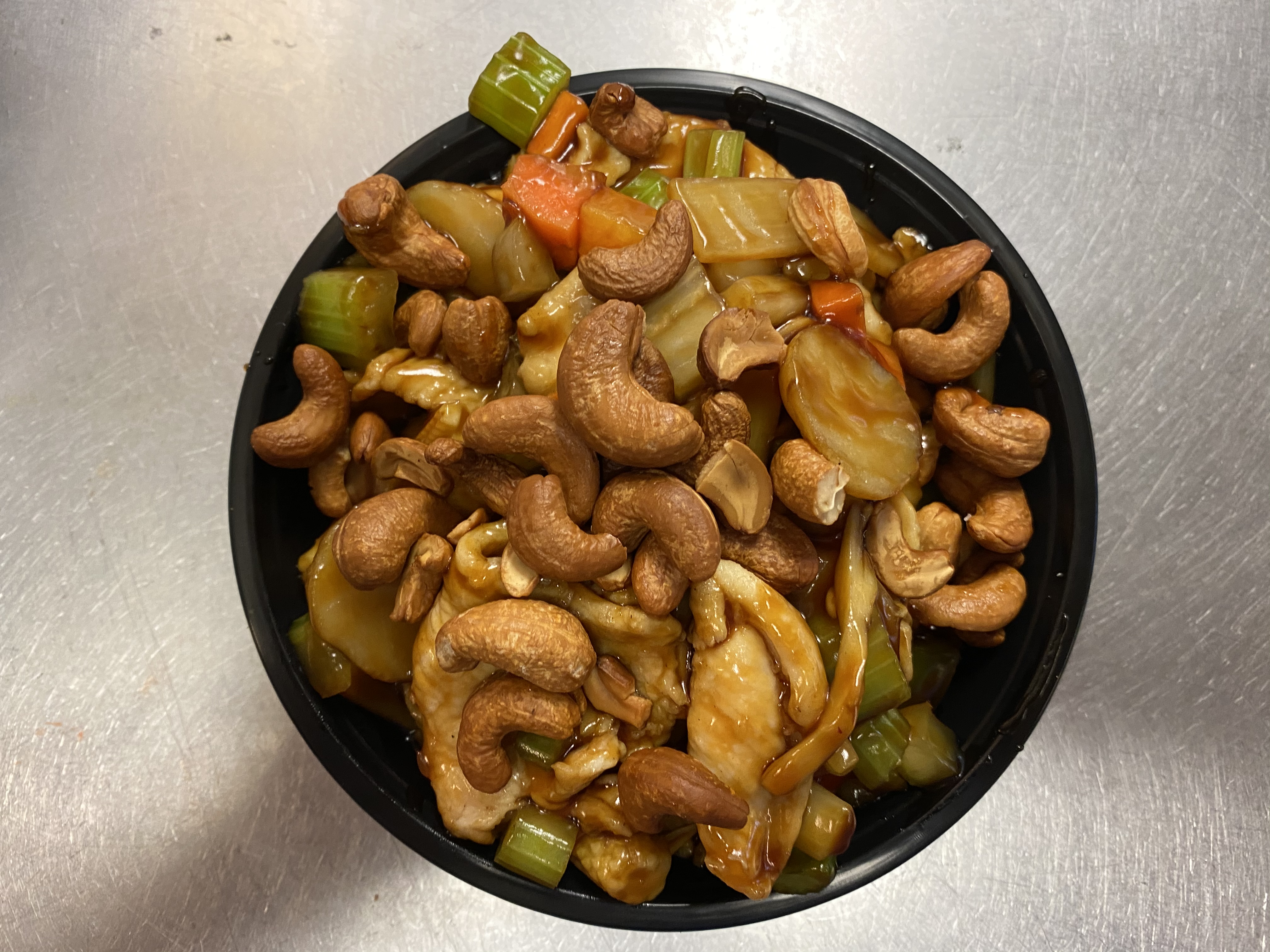 Order 69. Chicken with Cashew Nuts food online from Lucky Star - Market St. store, Wilmington on bringmethat.com