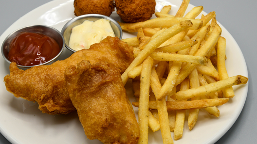 Order Kids Fish + Chips food online from Mitchell's Fish Market store, Lansing on bringmethat.com