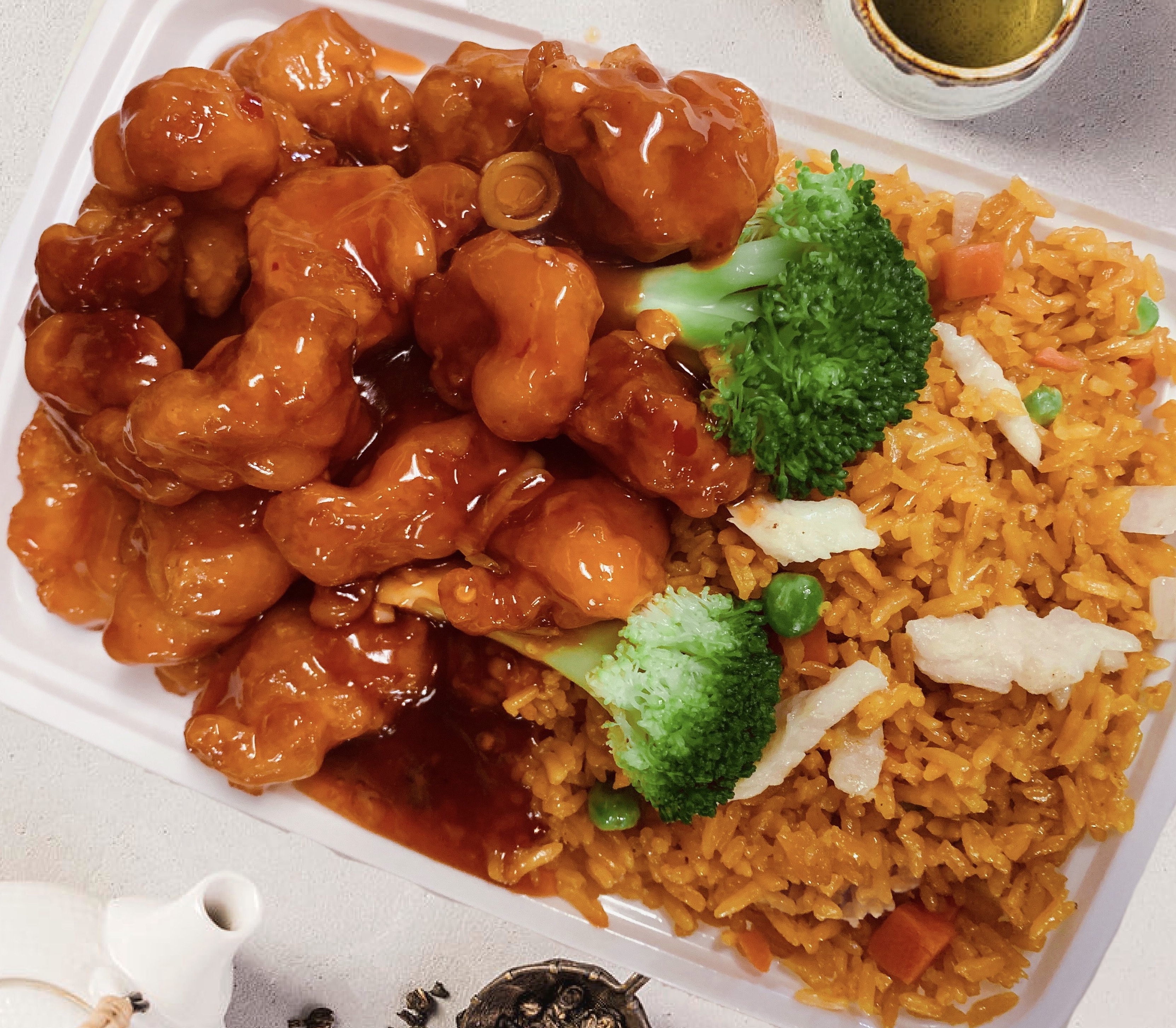Order General Tso's Chicken Combo（左宗鸡） food online from China House store, Philadelphia on bringmethat.com