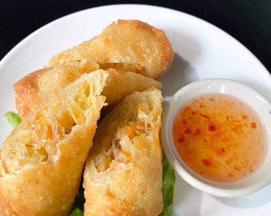 Order Vegetable Egg Rolls food online from Hello Thai store, Chicago on bringmethat.com