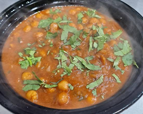 Order Chana Masala food online from Flavours Of India store, Gresham on bringmethat.com