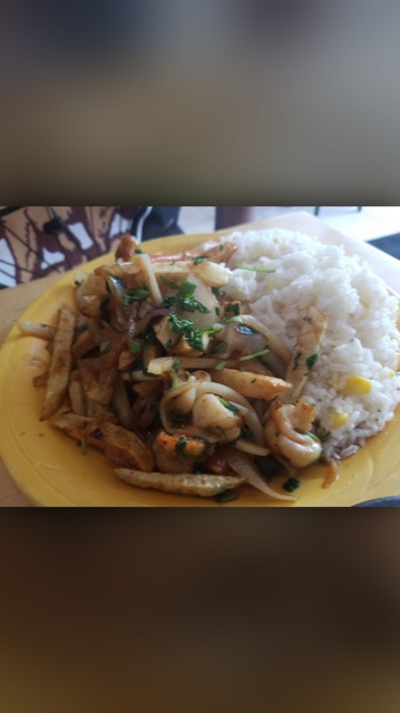 Order Saltado de Mariscos food online from Mi Lindo Peru Restaurant store, San Francisco on bringmethat.com