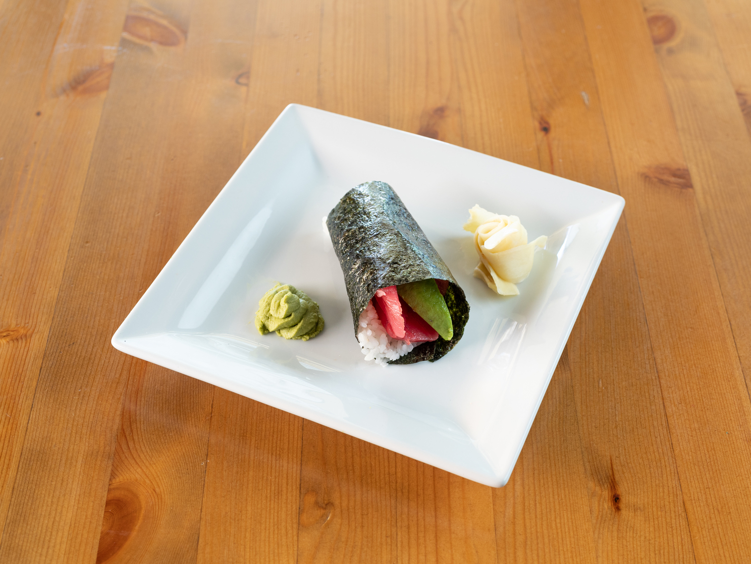 Order Tuna Avocado Handroll food online from Fukusuke Japanese Ramen Dining store, Fountain Valley on bringmethat.com