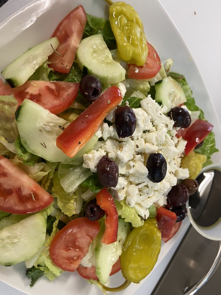 Order Greek Salad food online from Moes Pizza store, Paso Robles on bringmethat.com