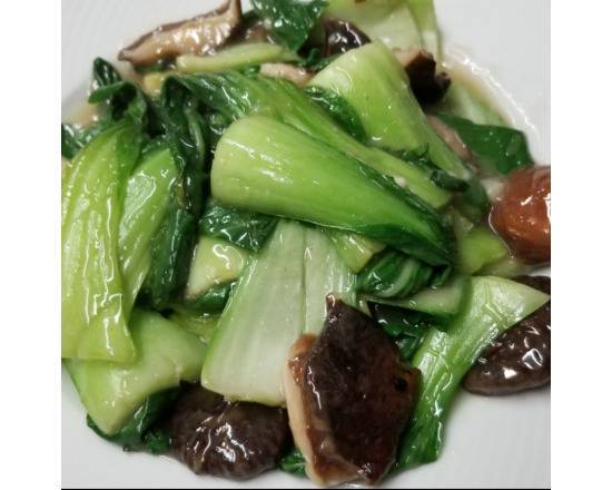 Order Baby Bok Choy With Black Mushroom food online from China Garden Restaurant store, Los Angeles on bringmethat.com