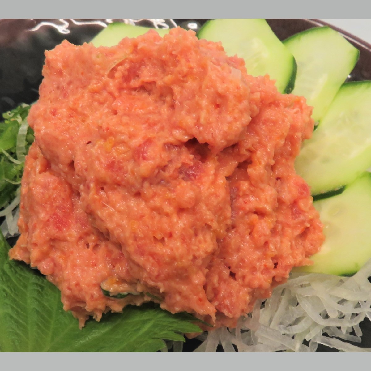 Order Spicy Tuna Appetizer food online from Noshi Sushi store, Los Angeles on bringmethat.com