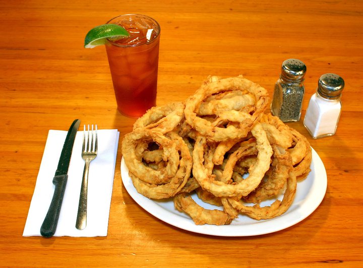 Order Heapin' Platter Fried Onion Rings food online from Good Time Charlie's Bar & Cafe store, San Antonio on bringmethat.com