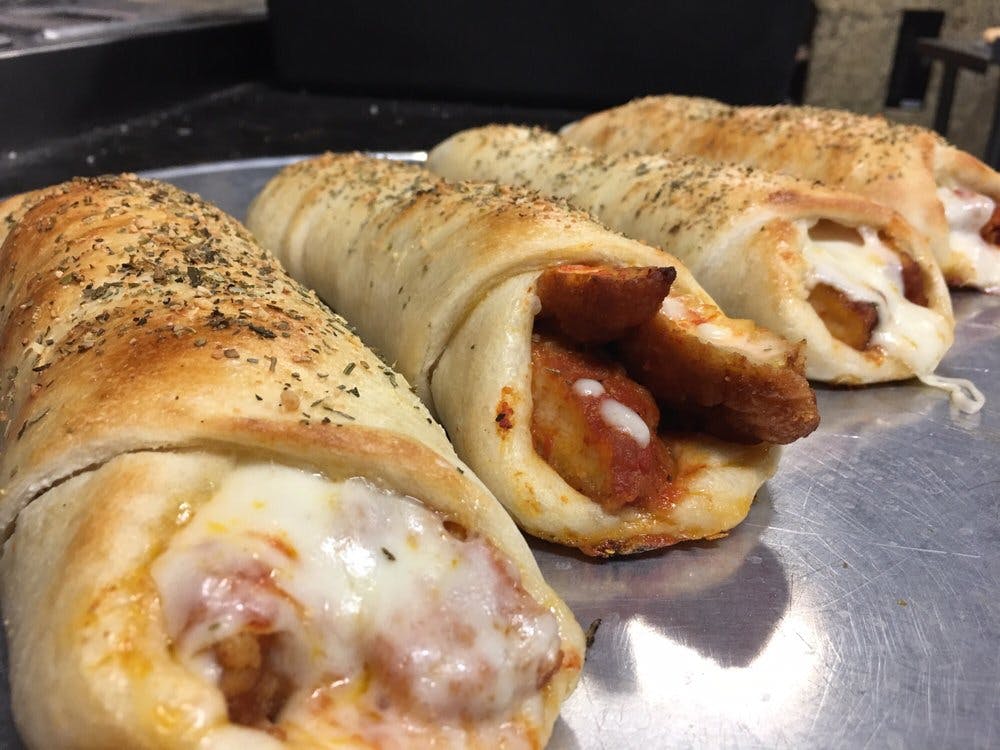 Order Chicken Roll - Roll food online from Brooklyn Brothers Pizzeria store, Corbin on bringmethat.com