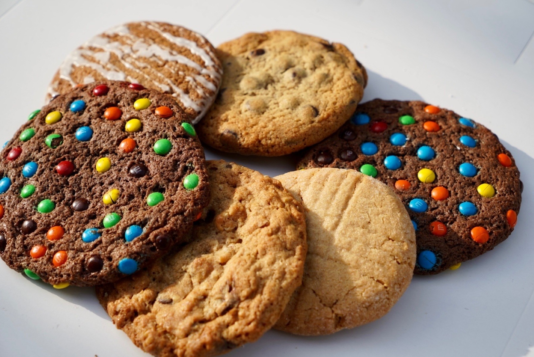 Order M&M Cookie food online from Pismo Beach Location -Splash Cafe store, Pismo Beach on bringmethat.com