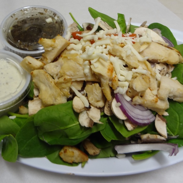 Order Spinach Salad food online from Guido's Pizza and Pasta store, Northridge on bringmethat.com