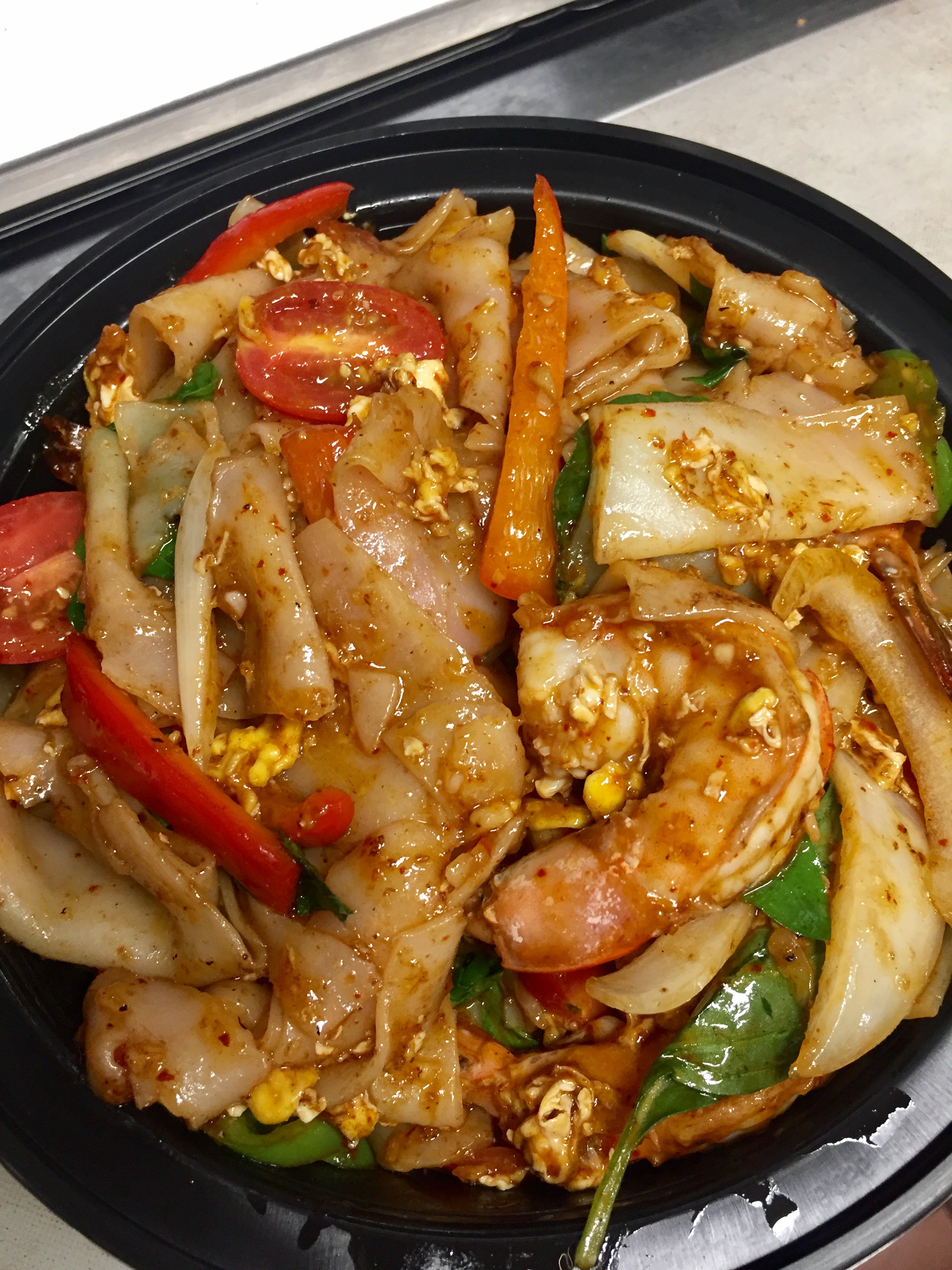 Order Drunken Noodle  food online from Prik Thai Kitchen store, Astoria on bringmethat.com