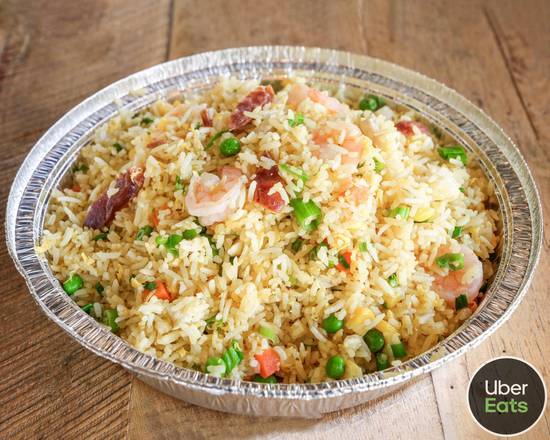 Order House Special Fried Rice food online from Wok N Noodles store, Baldwin Park on bringmethat.com