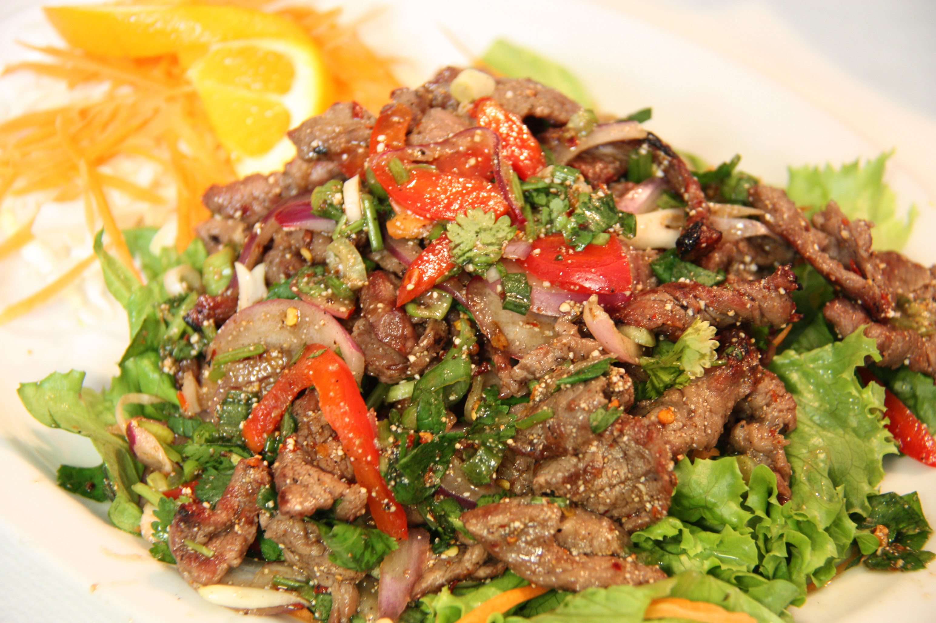 Order Beef Salad food online from Ploy Ii-Thai Cuisine store, San Francisco on bringmethat.com