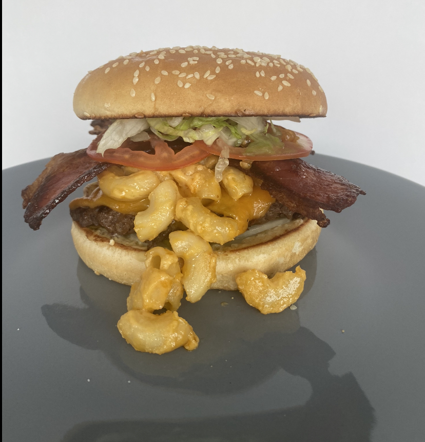 Order Mac Burger food online from Mona Lisa Pizzeria & Sub Shop store, Coral Gables on bringmethat.com