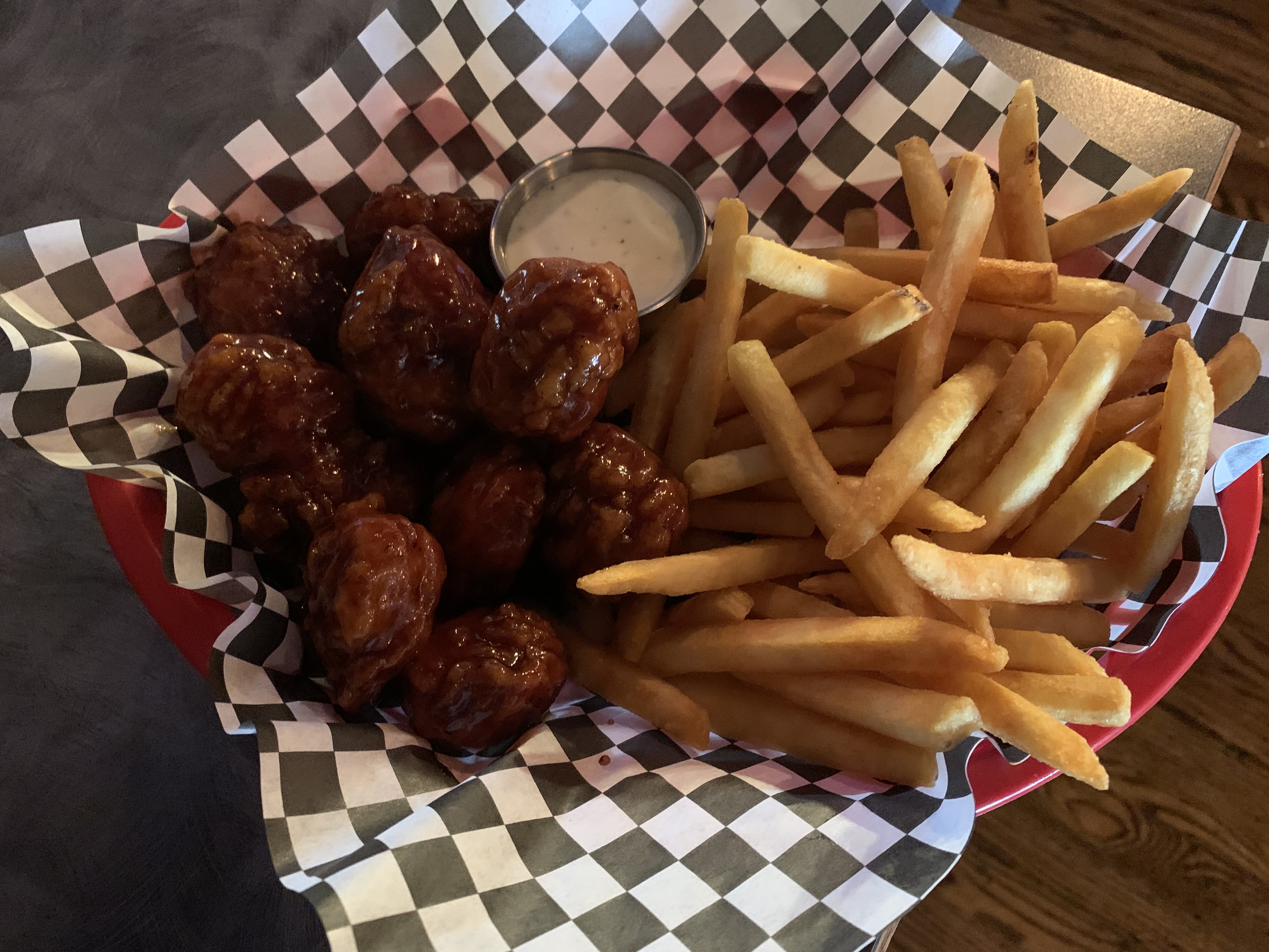 Order 8 Boneless Chicken Wings food online from Billy Mchale store, Federal Way on bringmethat.com