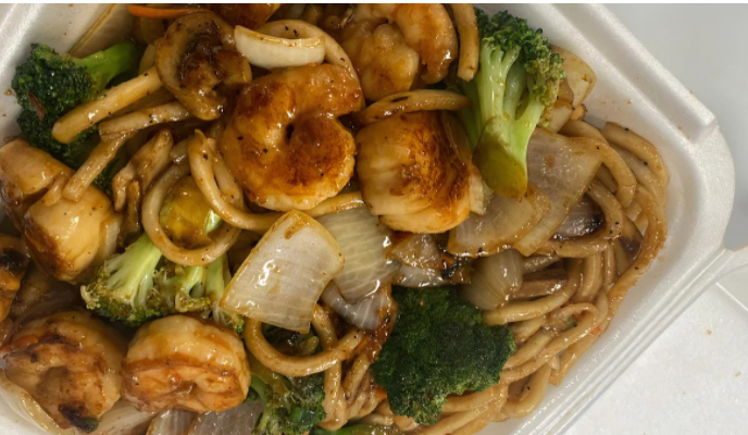 Order 19. Spicy Seafood Noodle with Shrimp Scallops food online from Yoshi Hibachi Grille store, Detroit on bringmethat.com
