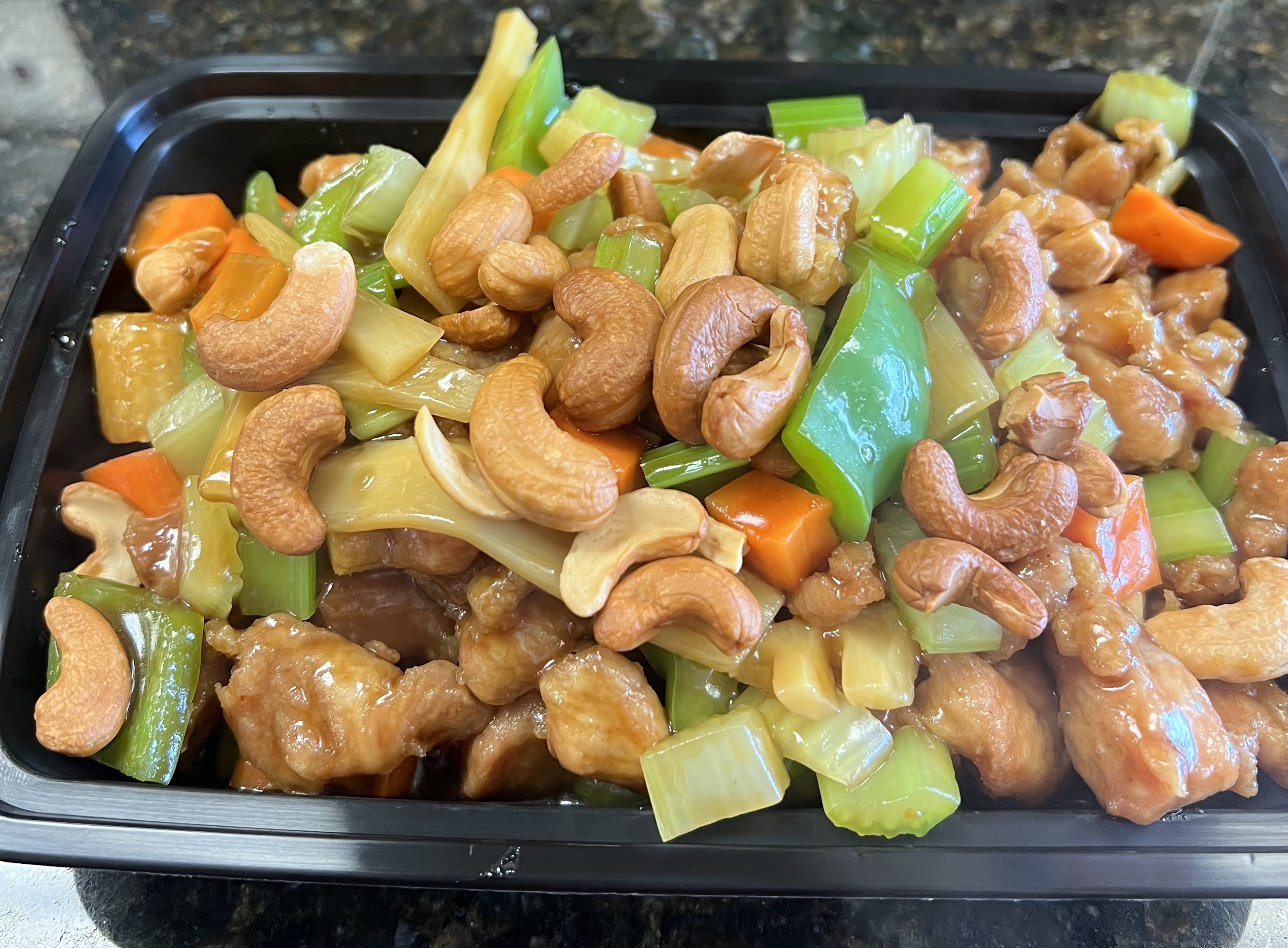 Order Diced Chicken with Cashew Nuts 腰果鸡丁 food online from China Star store, Blue Bell on bringmethat.com