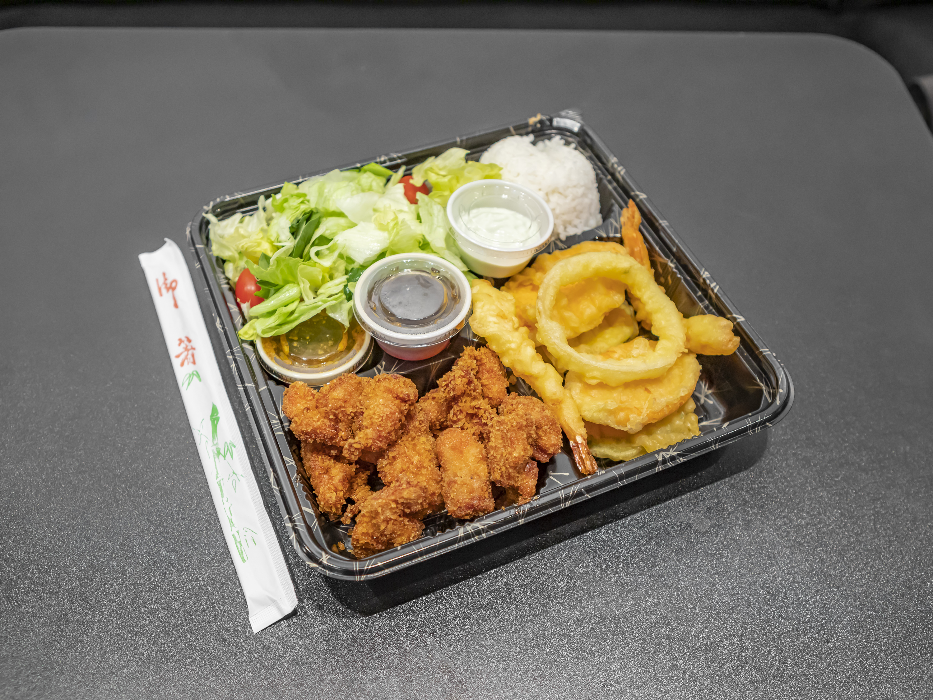 Order Japanese Fried Chicken Bento food online from Xuan Asian Ramen Poke store, Albuquerque on bringmethat.com
