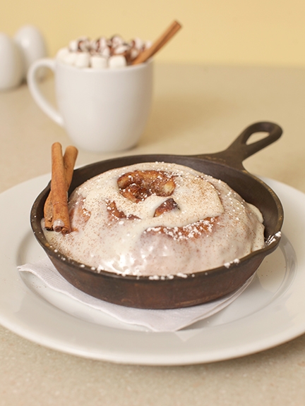 Order House-Made Cinnamon Roll food online from Wild Eggs store, Carmel on bringmethat.com