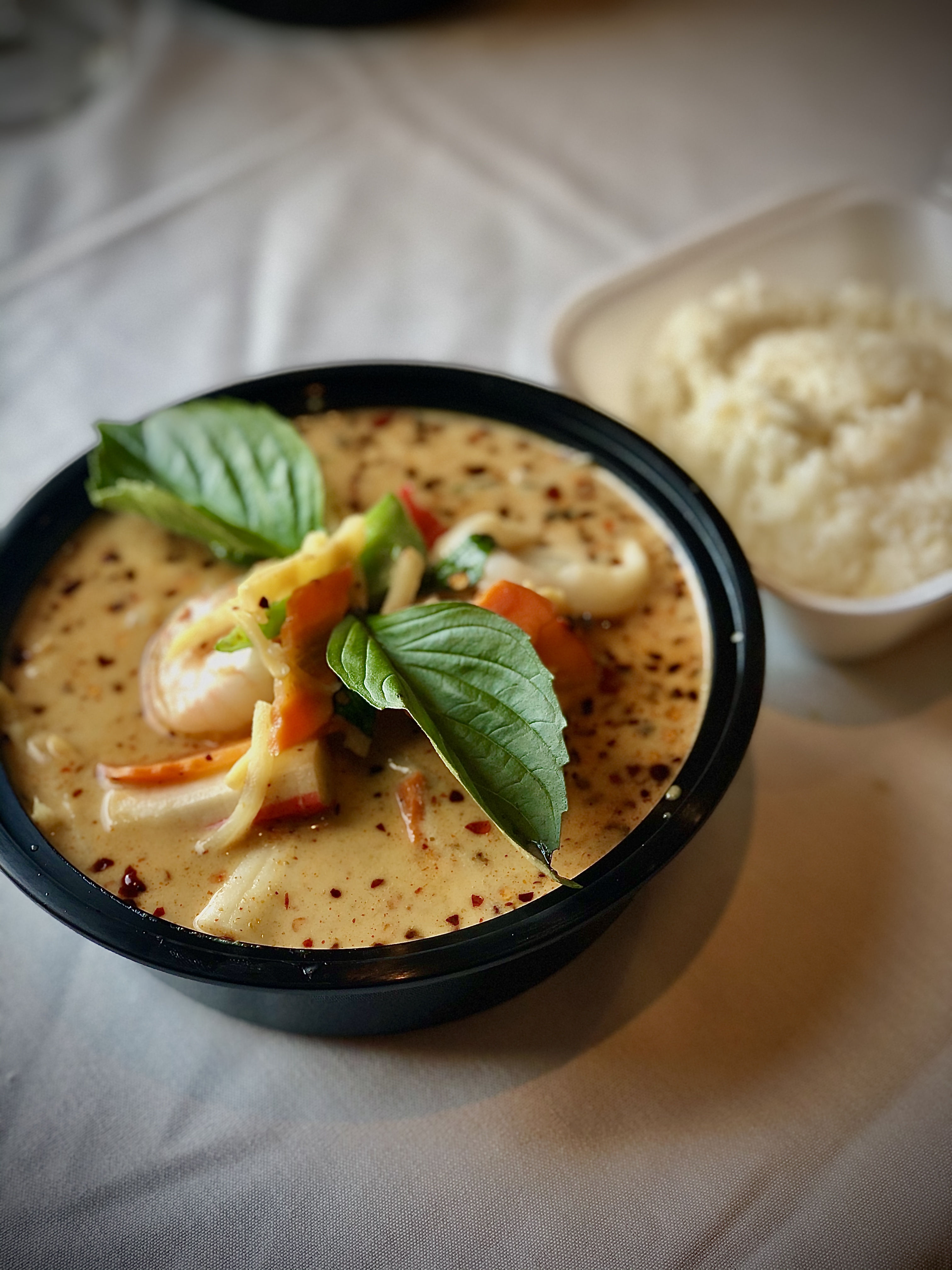 Order Green Curry food online from Best Thai-Frisco store, Frisco on bringmethat.com