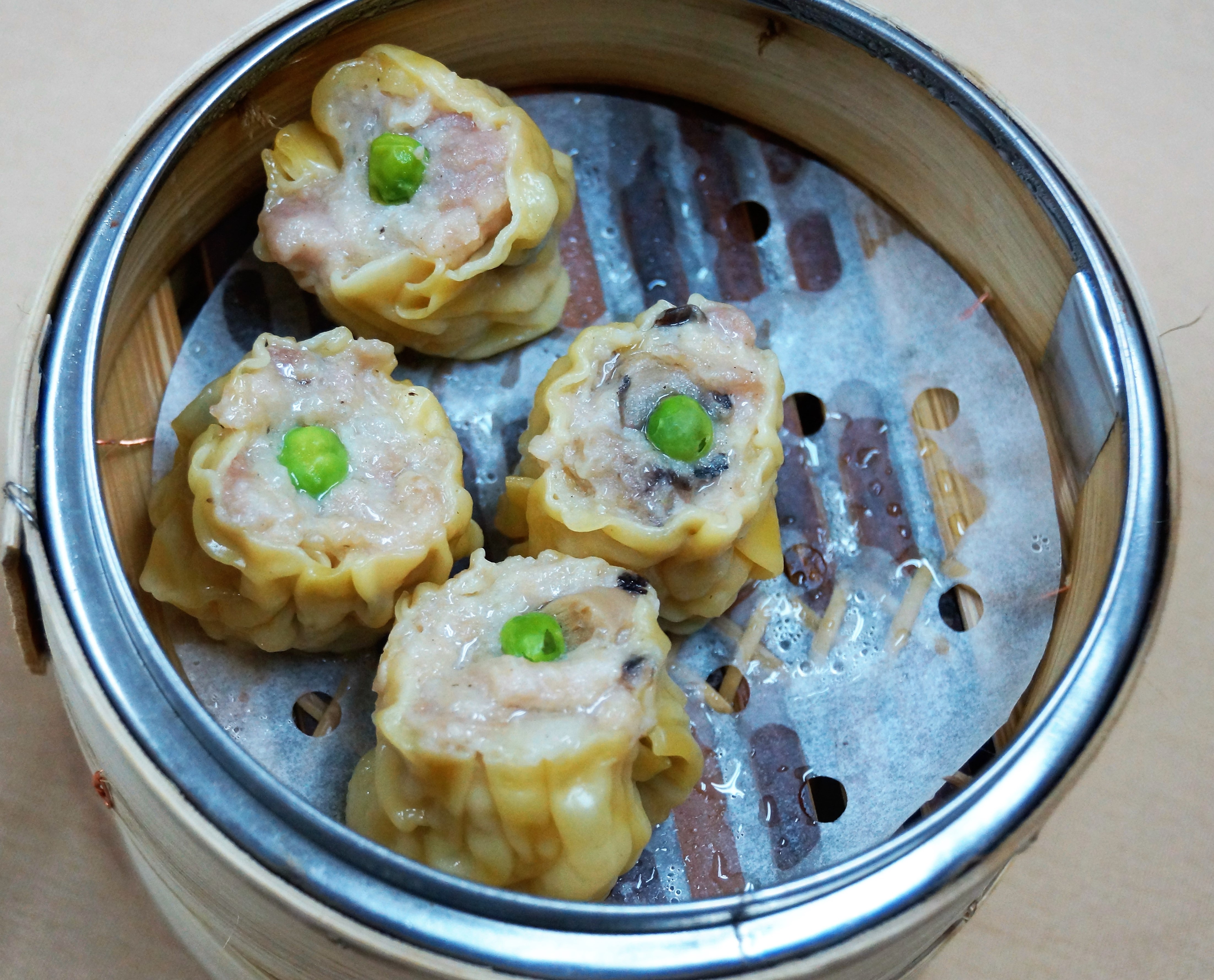 Order 17. Chicken Shu Mai food online from Dim Sum Palace store, New York on bringmethat.com