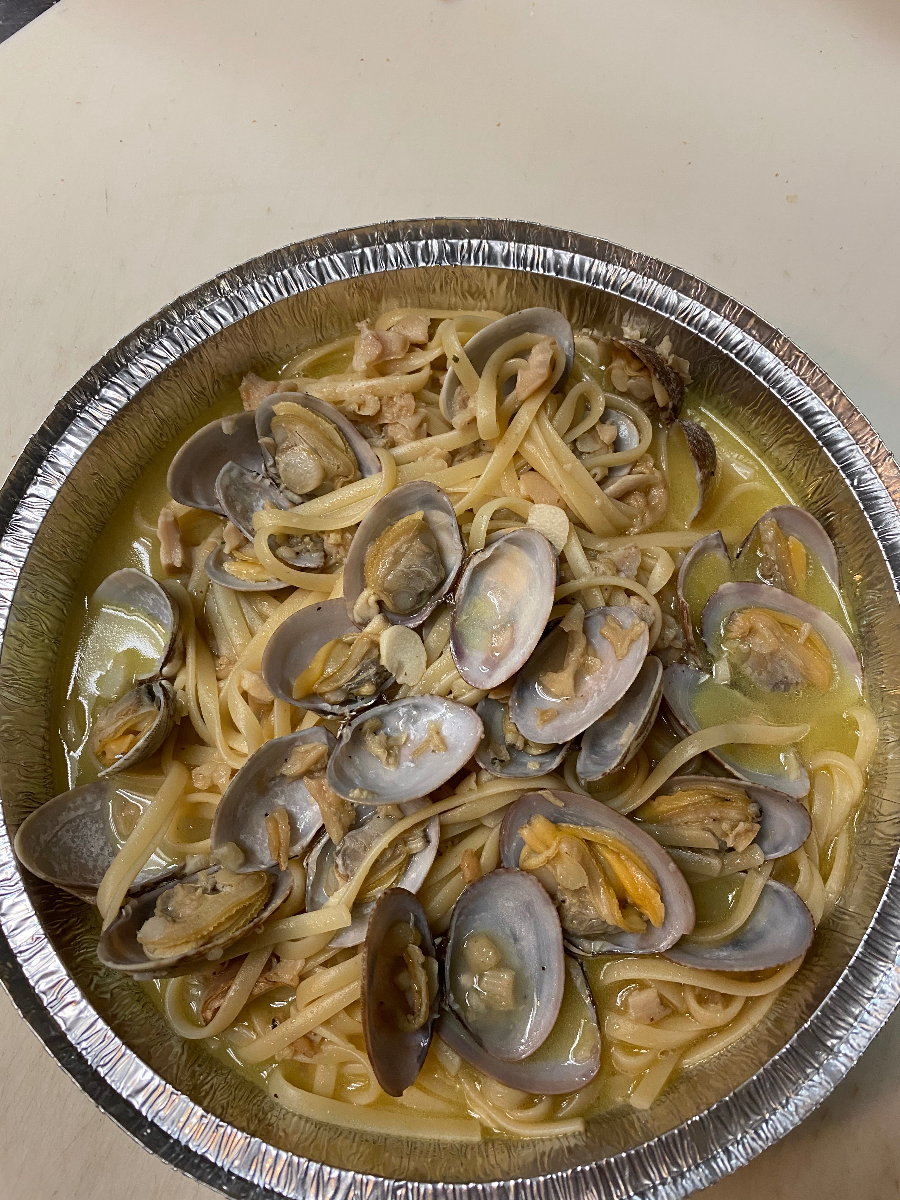 Order Linguine with Clam Sauce Catering - Half Tray food online from Michelangelo's Pizza store, East Brunswick on bringmethat.com