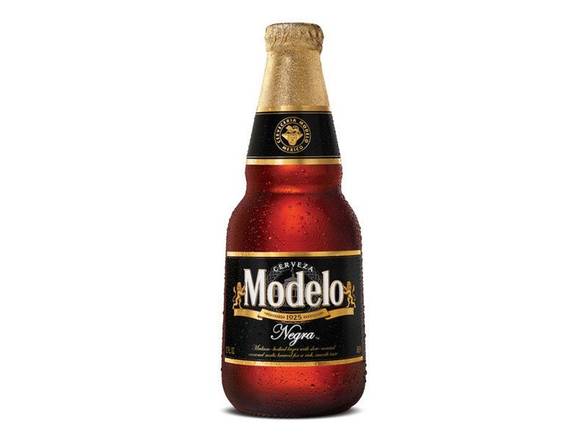 Order Modelo Negra Amber Lager Mexican Beer - 12x 12oz Bottles food online from Pink Dot La Jolla store, La Jolla on bringmethat.com