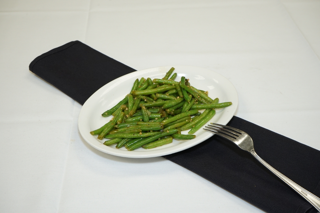 Order Sautéed Green Beans food online from Stoney Point Grill store, Mokena on bringmethat.com