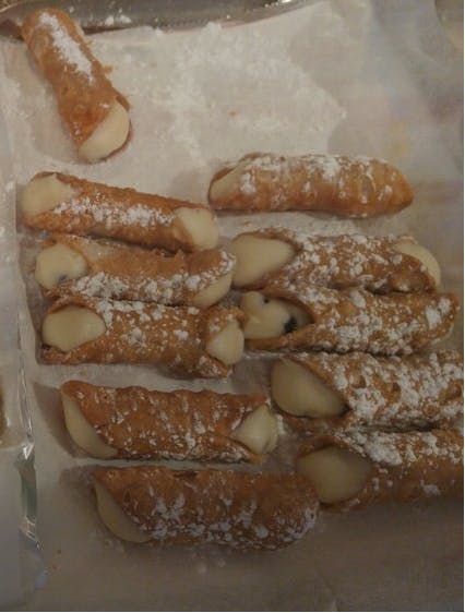 Order Cannolis - 2 Pieces food online from Casa Italia Pizza & Pasta store, Lincoln University on bringmethat.com