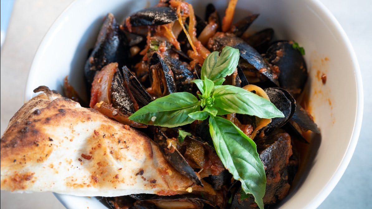 Order Mussels - Appetizer food online from Popolari store, Bloomfield on bringmethat.com