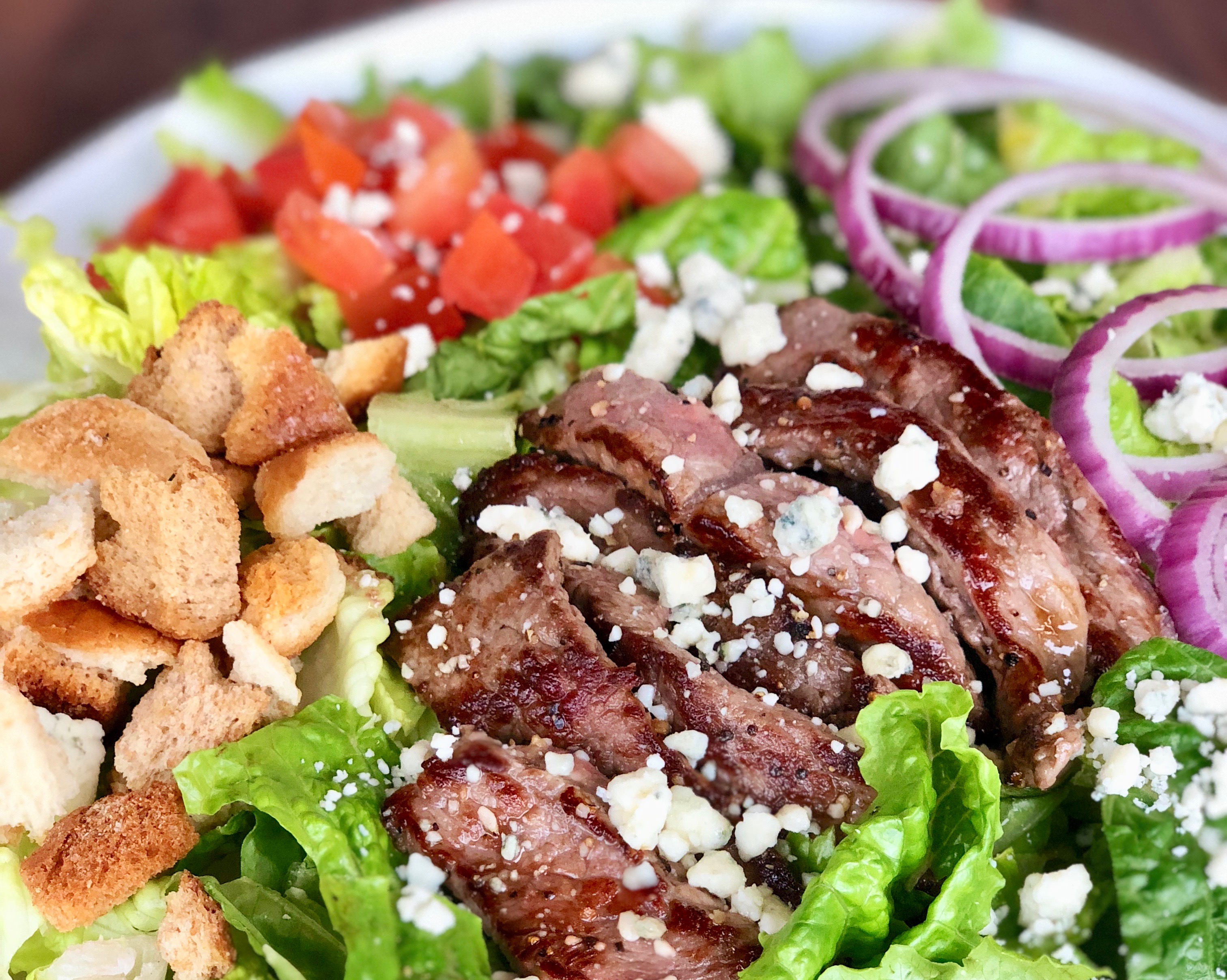 Order Steak Salad food online from Countryside Pizza & Grill store, Eugene on bringmethat.com