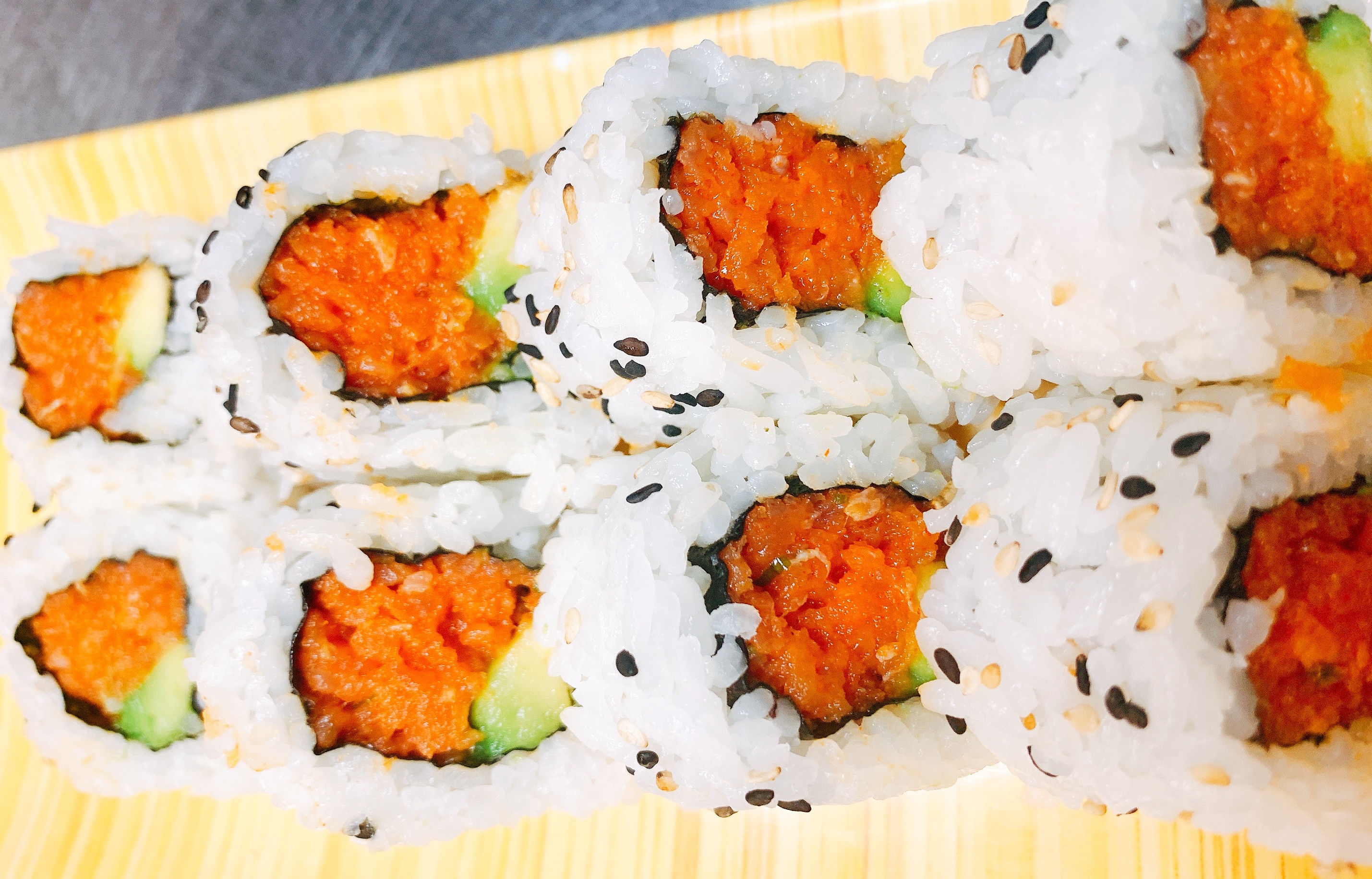 Order Spicy Tuna and Avocado Roll food online from Sushi Rock store, Arlington on bringmethat.com